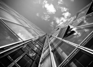 Jaki kąt nachylenia schodów? Jaki kąt nachylenia schodów?