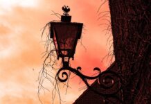 Jak zrobić ukryte mocowanie półki?