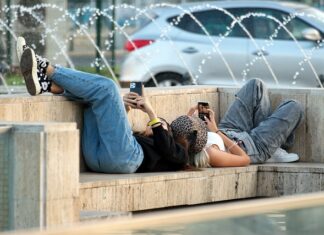 Jakie telefony są kompatybilne z Android Auto? Jakie telefony są kompatybilne z Android Auto?